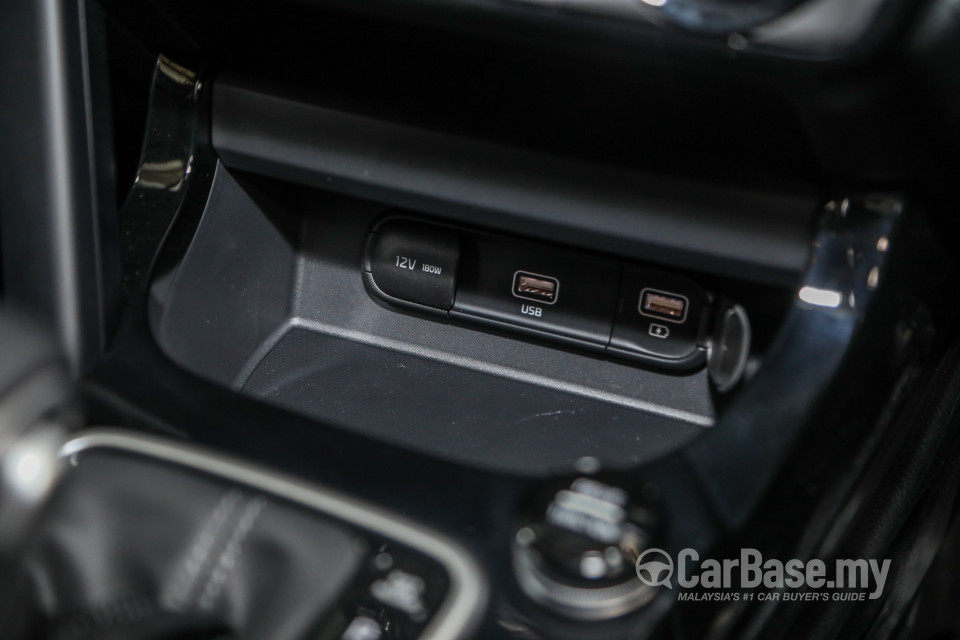 Kia Seltos SP2 (2021) Interior