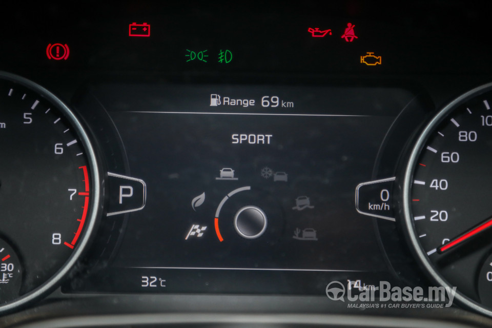 Kia Seltos SP2 (2021) Interior