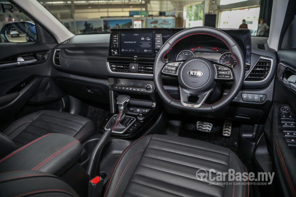 Kia Seltos SP2 (2021) Interior