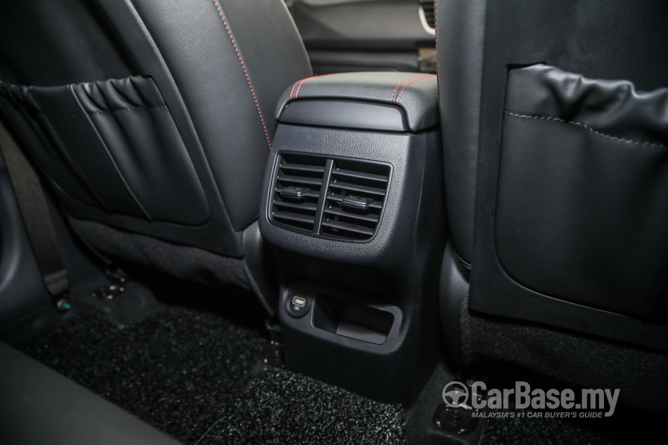 Kia Seltos SP2 (2021) Interior