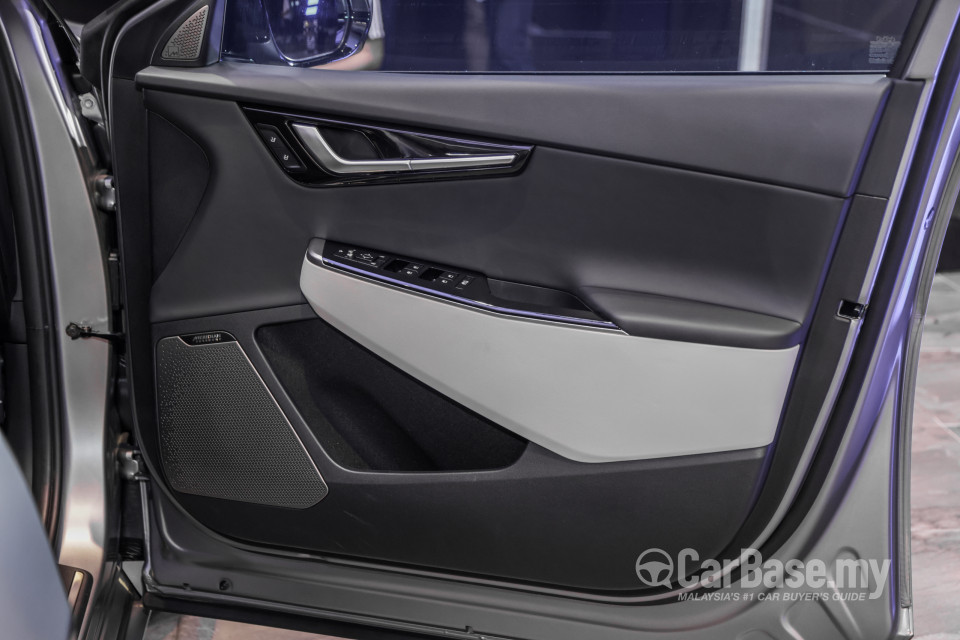 Kia EV6 CV (2022) Interior