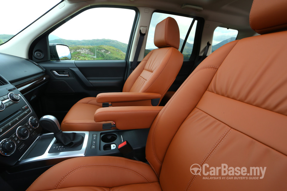 Land Rover Freelander L359 Facelift 2 (2011) Interior