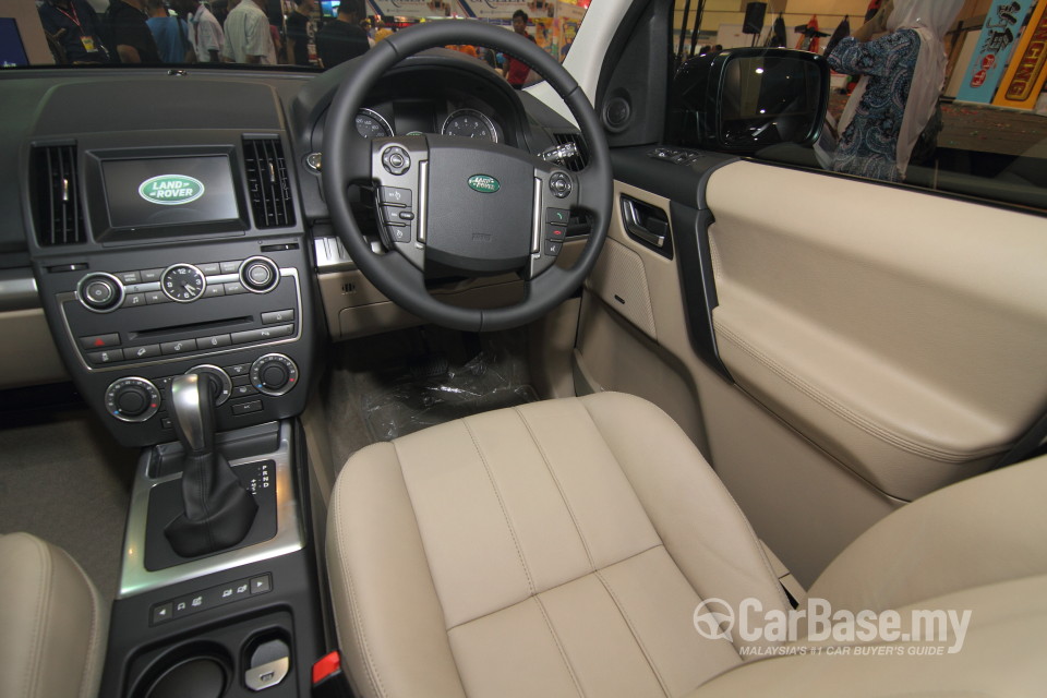 Land Rover Freelander L359 Facelift 2 (2011) Interior
