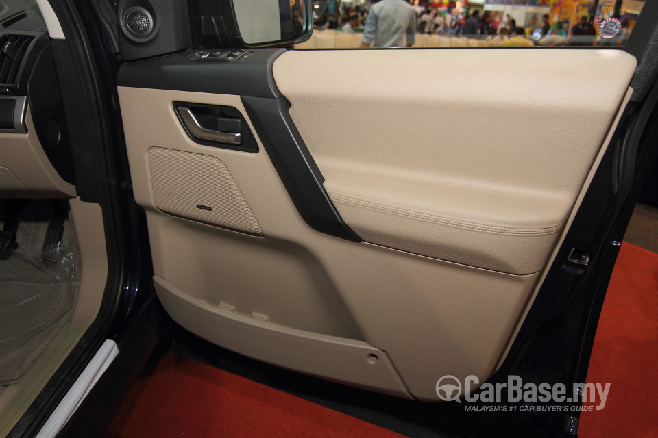 Land Rover Freelander L359 Facelift 2 (2011) Interior
