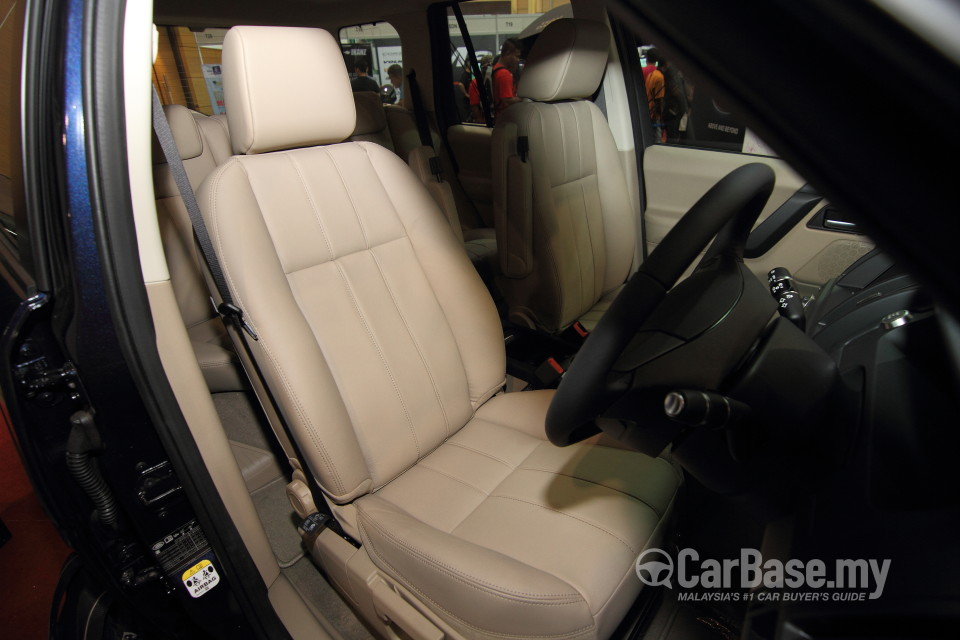Land Rover Freelander L359 Facelift 2 (2011) Interior