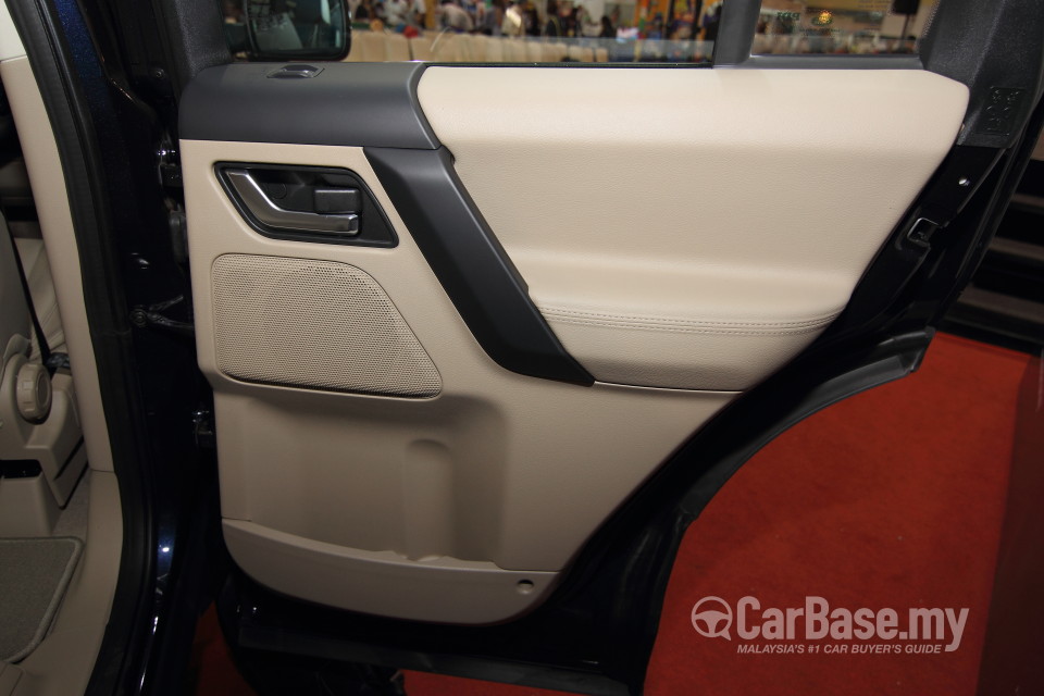 Land Rover Freelander L359 Facelift 2 (2011) Interior