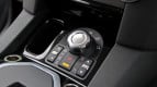 Land Rover Discovery Interior photo