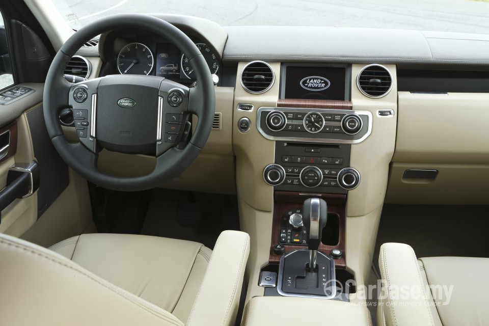 Land Rover Discovery L319 Facelift (2010) Interior