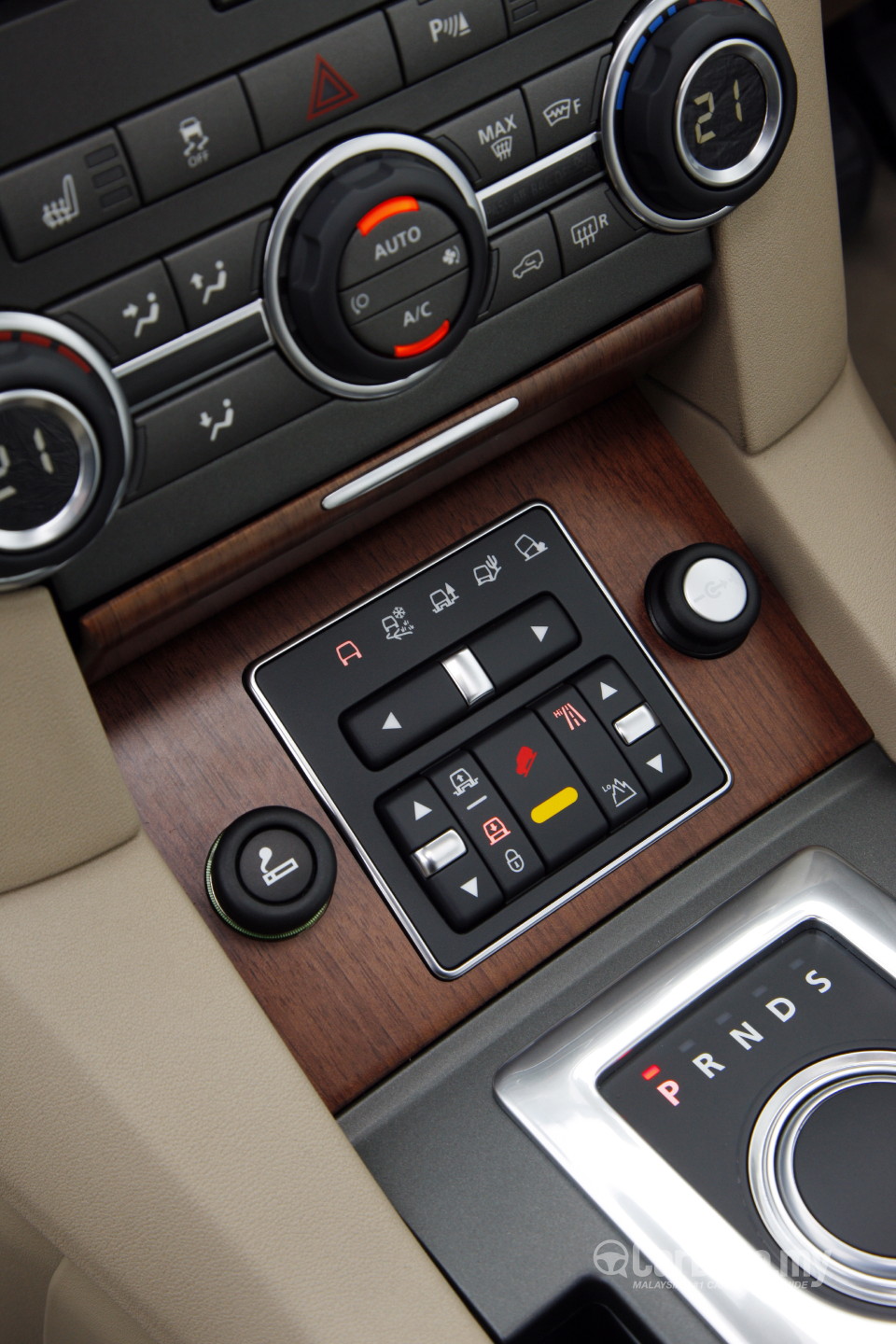 Land Rover Discovery L319 Facelift (2010) Interior