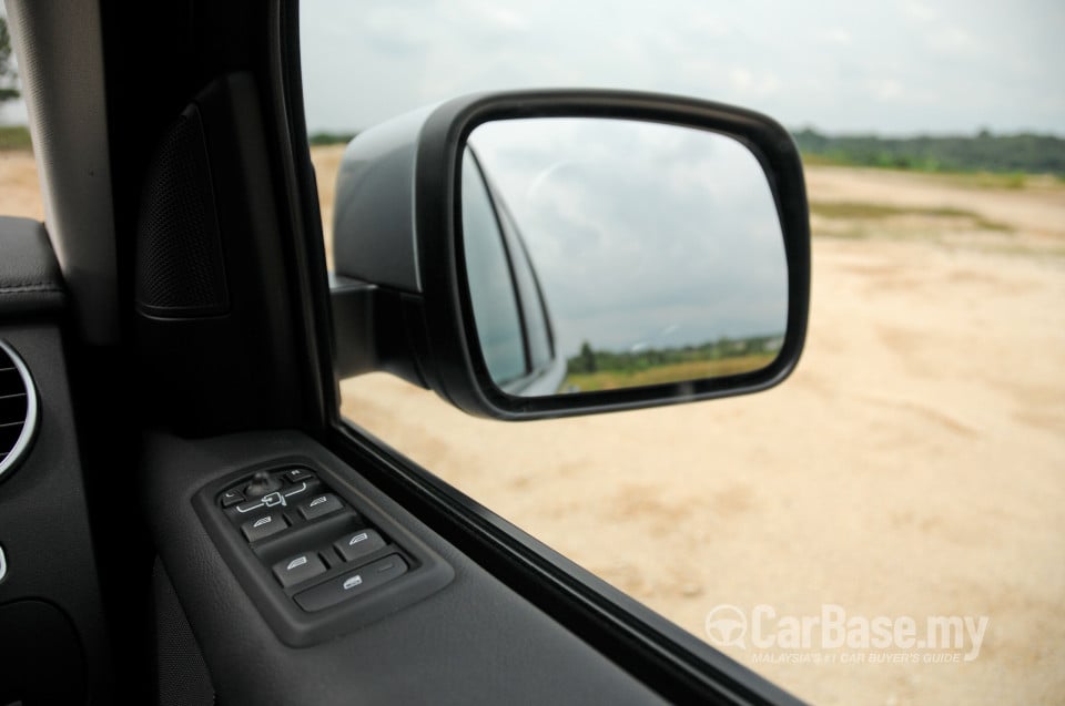 Land Rover Discovery L319 Facelift (2010) Interior
