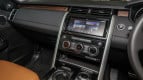 Land Rover Discovery Interior photo