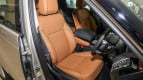 Land Rover Discovery Interior photo