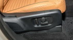 Land Rover Discovery Interior photo