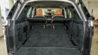 Land Rover Discovery Interior photo