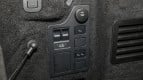 Land Rover Discovery Interior photo