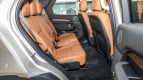 Land Rover Discovery Interior photo