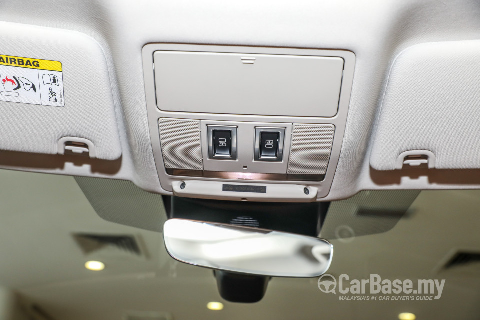 Land Rover Discovery L462 (2018) Interior