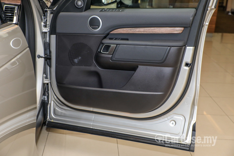 Land Rover Discovery L462 (2018) Interior
