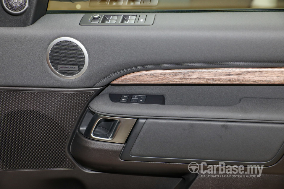 Land Rover Discovery L462 (2018) Interior