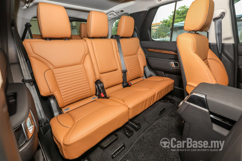 Land Rover Discovery L462 (2018) Interior