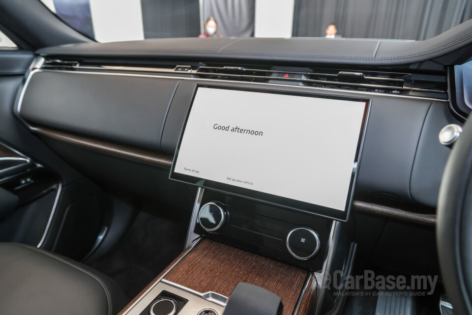 Land Rover Range Rover L460 (2023) Interior