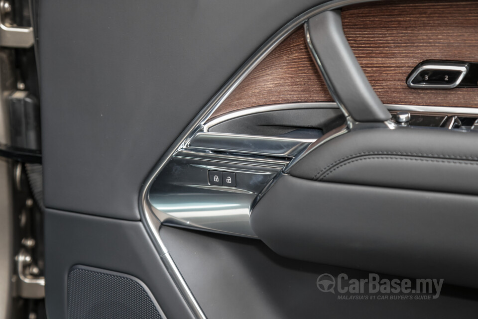 Land Rover Range Rover L460 (2023) Interior