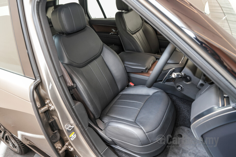Land Rover Range Rover L460 (2023) Interior