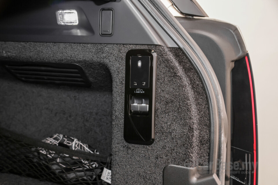 Land Rover Range Rover L460 (2023) Interior