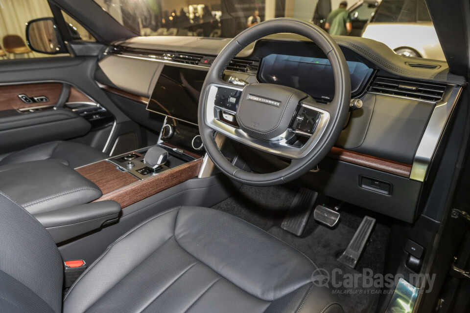 Land Rover Range Rover L460 (2023) Interior