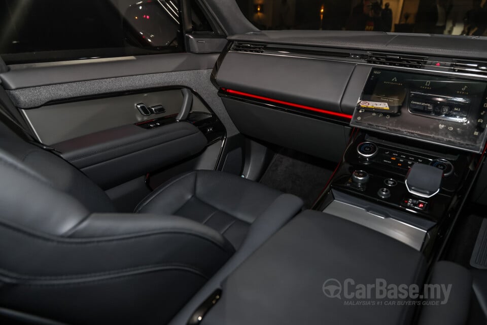 Land Rover Range Rover Sport L461 (2023) Interior