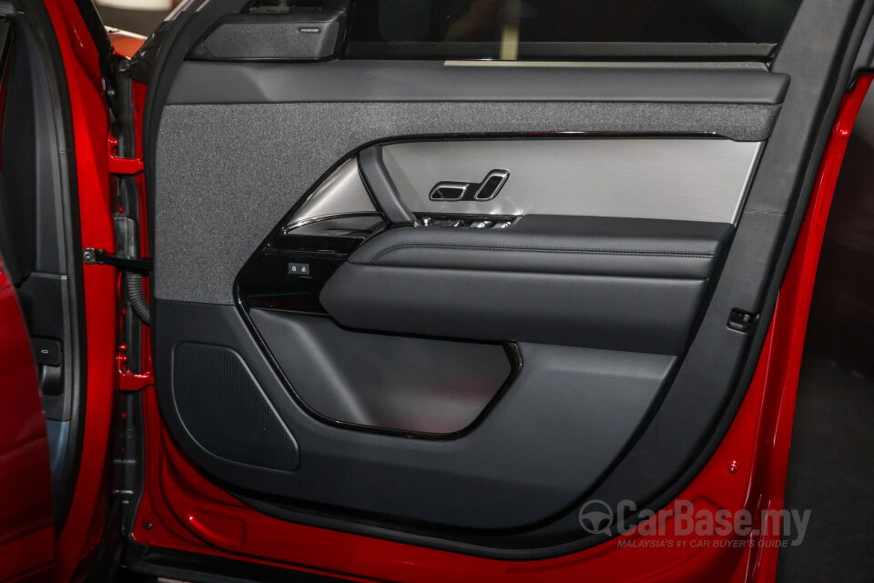 Land Rover Range Rover Sport L461 (2023) Interior