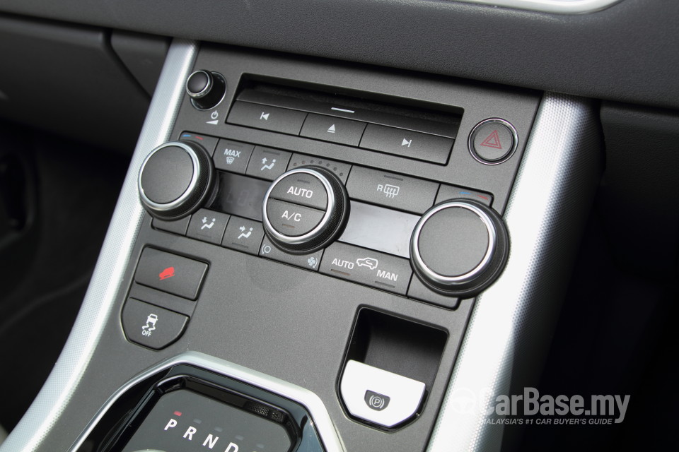 Land Rover Range Rover Evoque L538 (2011) Interior