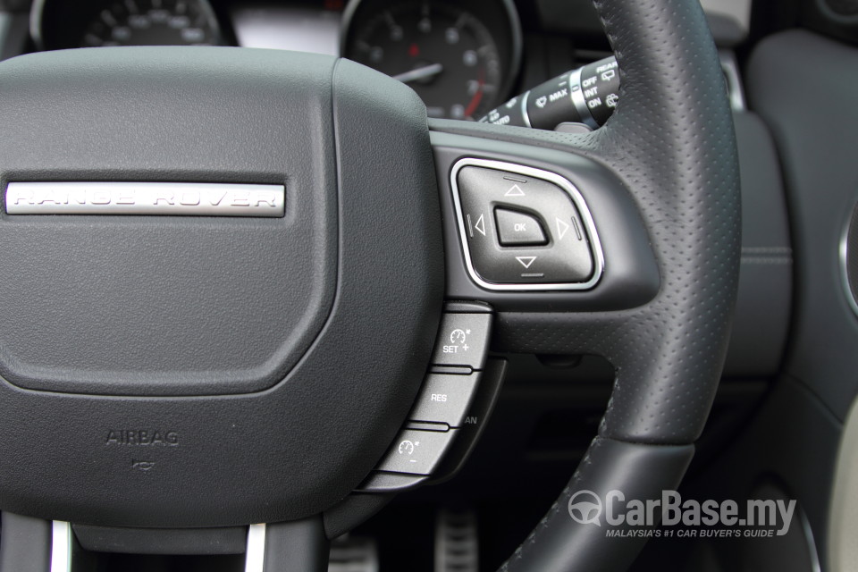 Land Rover Range Rover Evoque L538 (2011) Interior