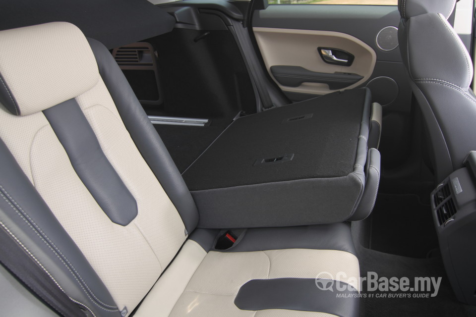 Land Rover Range Rover Evoque L538 (2011) Interior