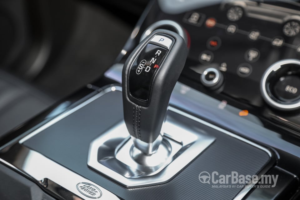 Land Rover Range Rover Evoque L551 (2020) Interior