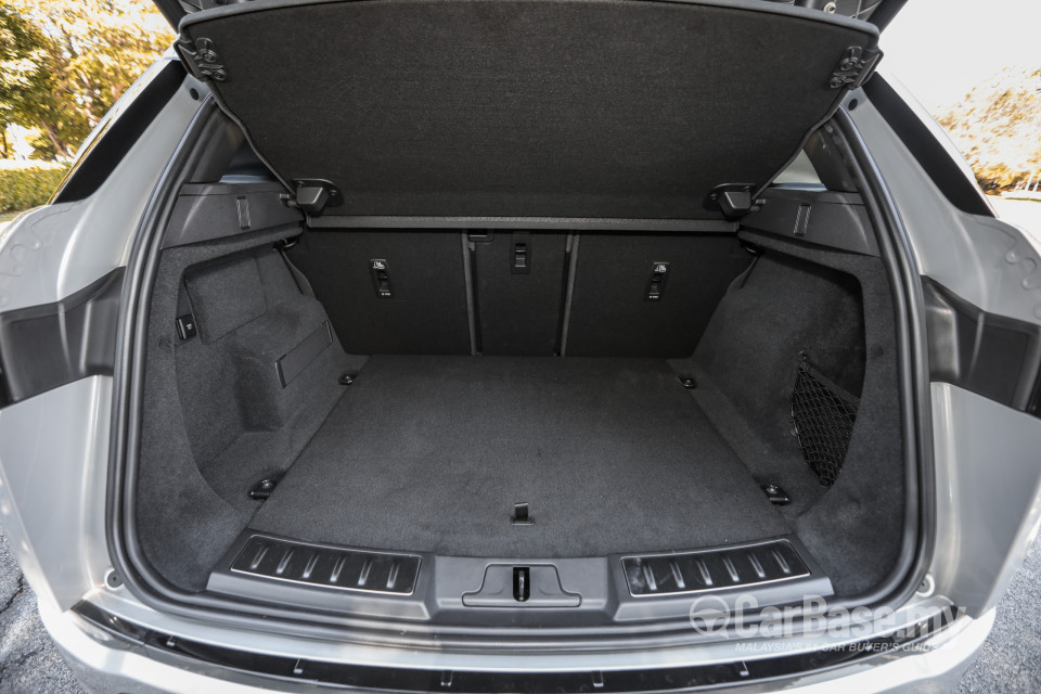 Land Rover Range Rover Evoque L551 (2020) Interior