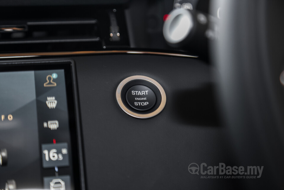 Land Rover Range Rover Evoque L551 Facelift (2024) Interior