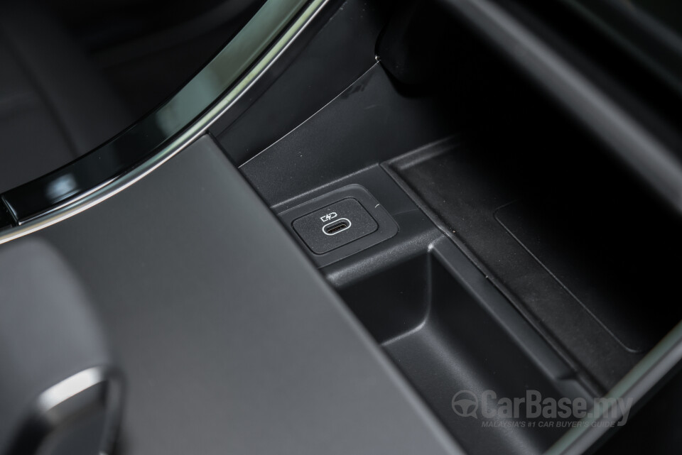 Land Rover Range Rover Evoque L551 Facelift (2024) Interior