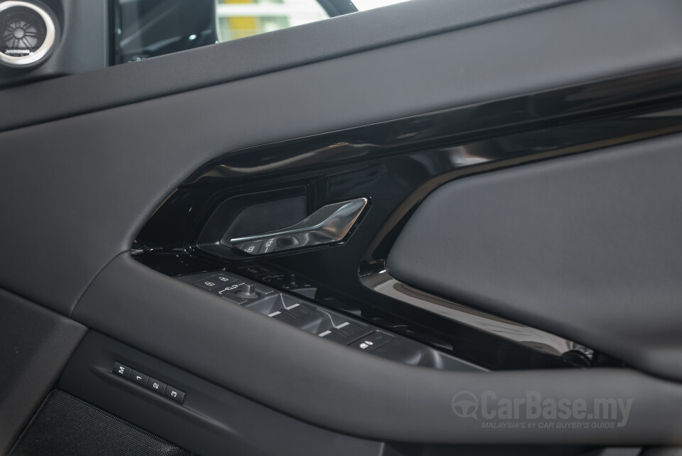 Land Rover Range Rover Evoque L551 Facelift (2024) Interior