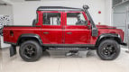 Land Rover Defender Exterior photo