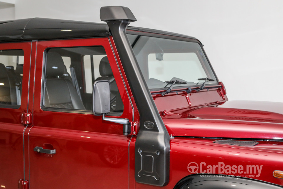 Land Rover Defender L316 (2011) Exterior