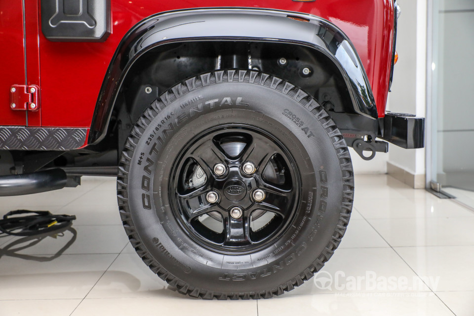 Land Rover Defender L316 (2011) Exterior