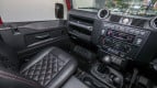 Land Rover Defender Interior photo