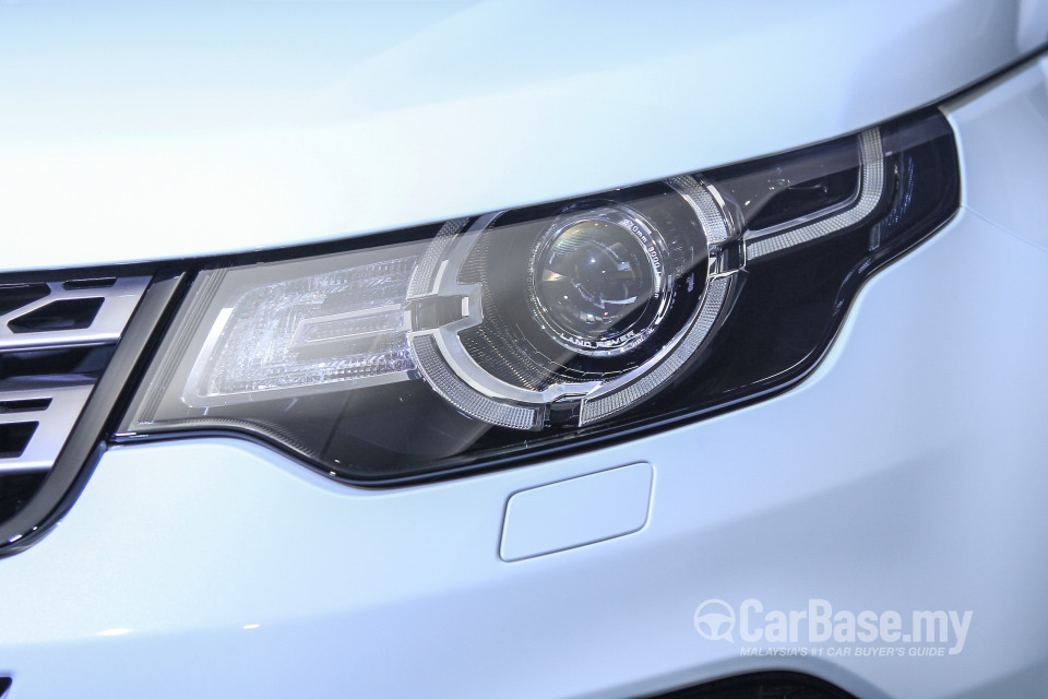 Land Rover Discovery Sport L550 (2015) Exterior