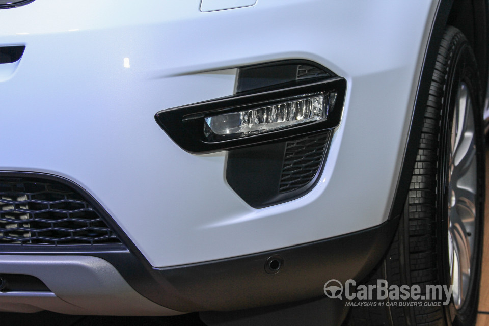 Land Rover Discovery Sport L550 (2015) Exterior