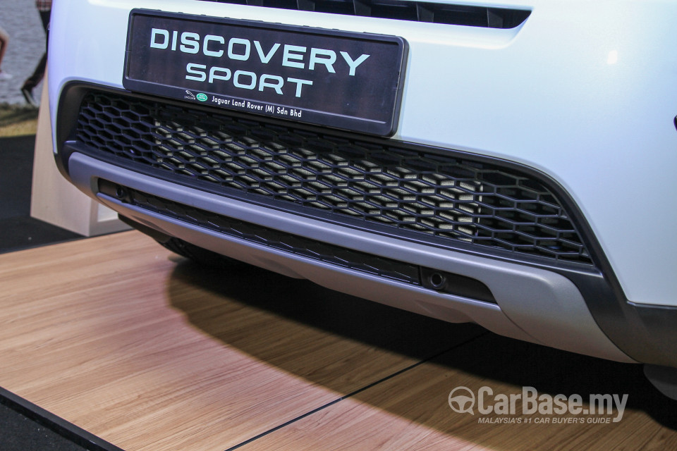 Land Rover Discovery Sport L550 (2015) Exterior