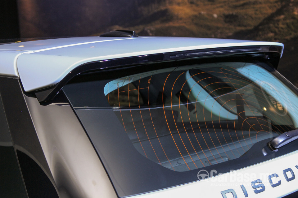 Land Rover Discovery Sport L550 (2015) Exterior