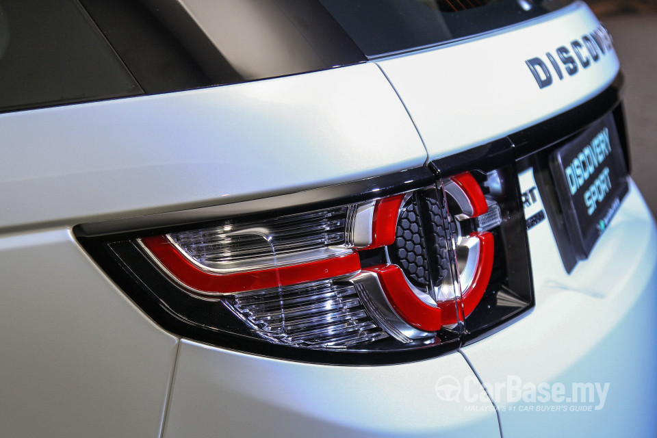 Land Rover Discovery Sport L550 (2015) Exterior