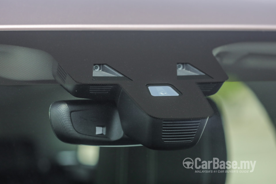 Land Rover Range Rover Velar L560 (2018) Exterior