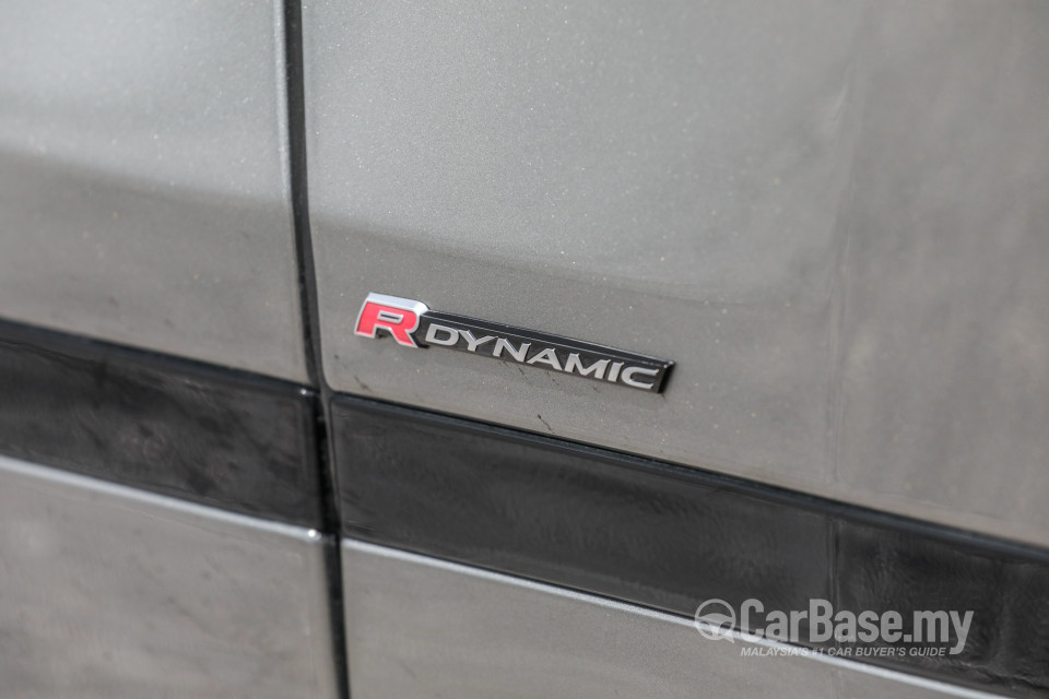 Land Rover Range Rover Velar L560 (2018) Exterior